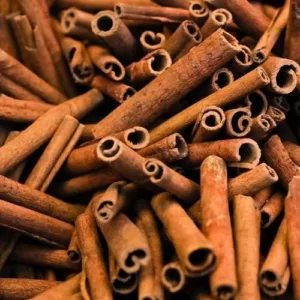 Aceite esencial de Canela rama